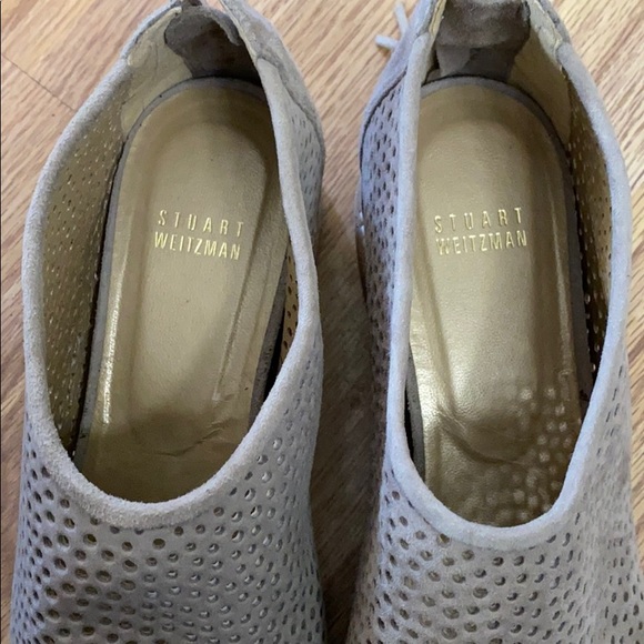 Stuart Weitzman - Picture 3 of 4